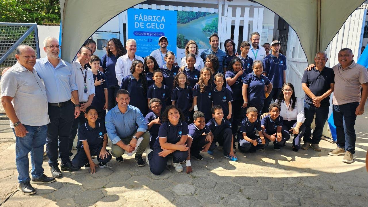 Fábrica de Gelo é inaugurada em Mucuri e fortalece atividade pesqueira local Fábrica de Gelo é inaugurada em Mucuri e fortalece atividade pesqueira local