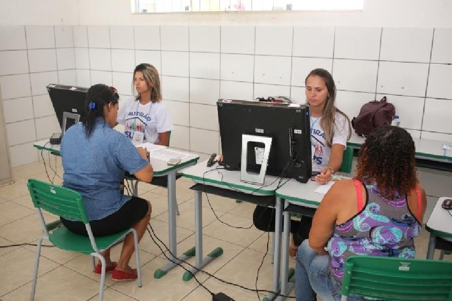  Mutirão do SUAS realiza diversos serviços para usuários do CRAS Ulisses Guimarães
