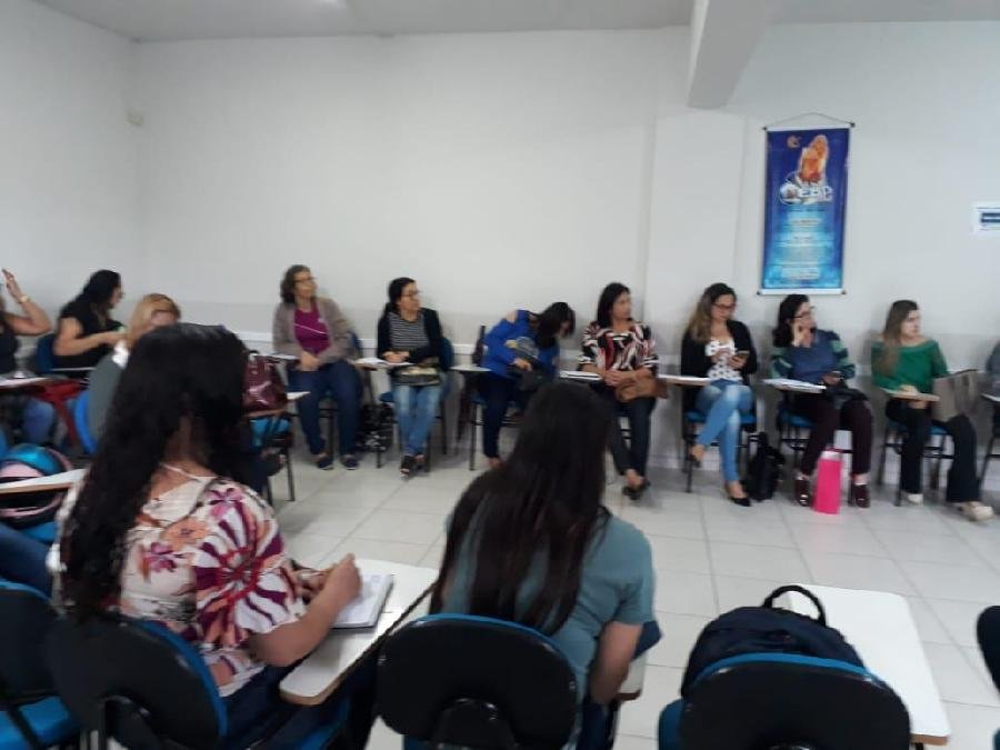 Rede municipal de ensino inicia estudos para a construção do Referencial Curricular Municipal