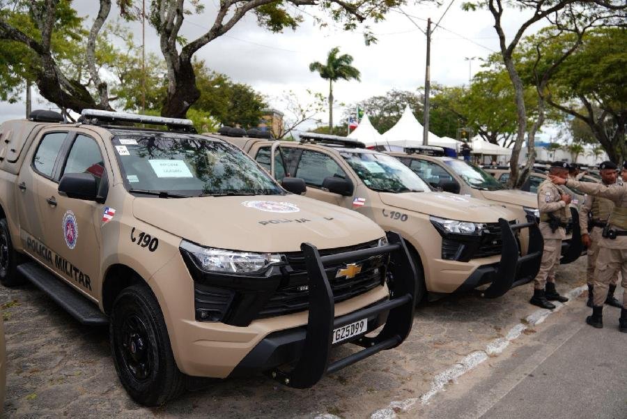 Governo da Bahia realiza série de entregas e visitas em Teixeira de Freitas Governo da Bahia realiza série de entregas e visitas em Teixeira de Freitas