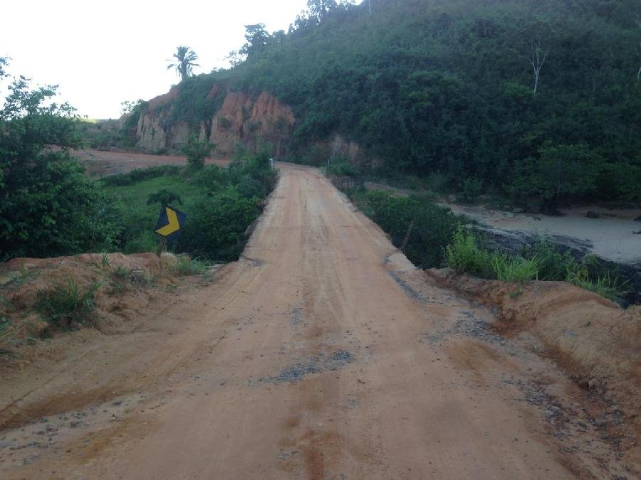  Operação ‘Pare e Siga’ será realizada durante instalação de ‘guard rail’ na ponte da Piatã