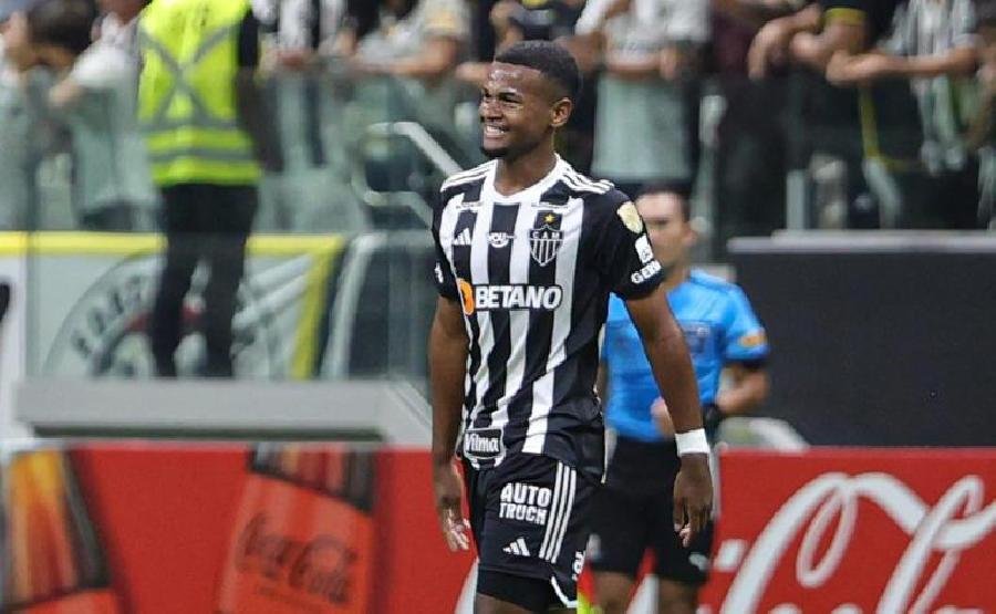 Botafogo faz proposta por atacante do Atlético-MG para substituir Júnior Santos