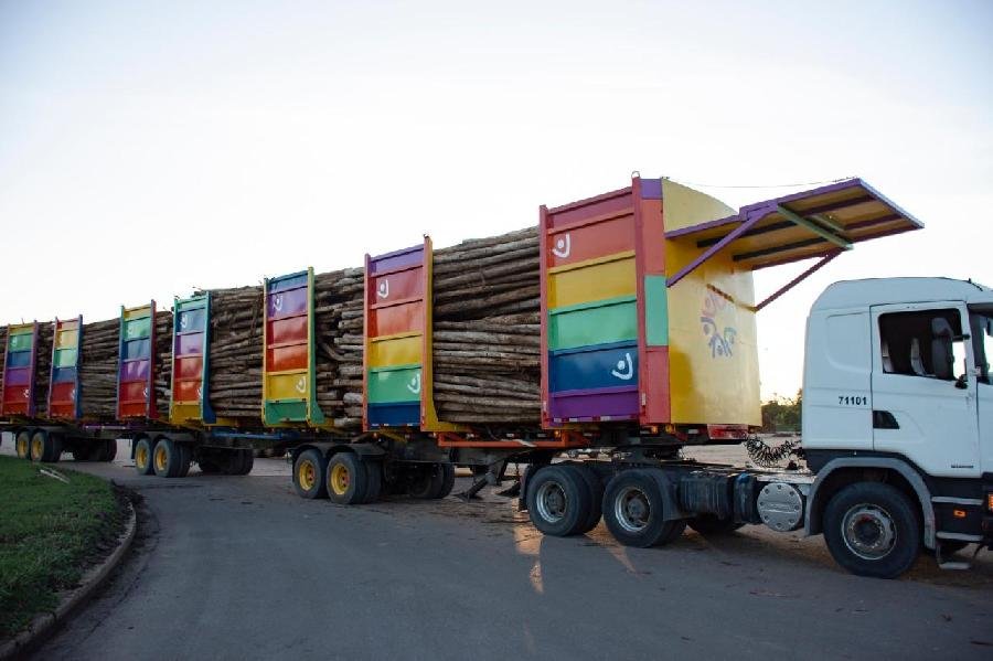 Suzano reforça o incentivo à diversidade e a sustentabilidade em veículo de frota interna