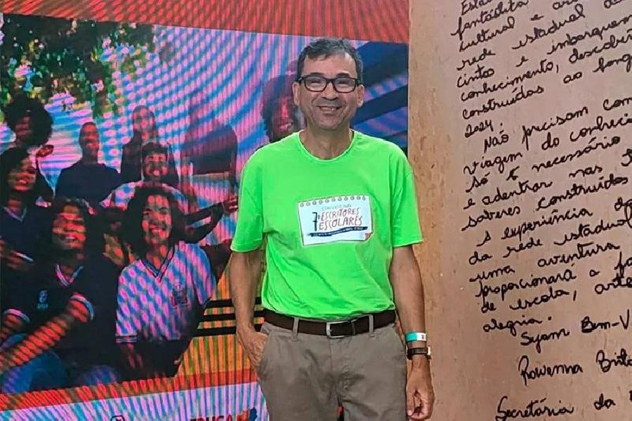 Professor teixeirense é premiado em Concurso Literário Estadual