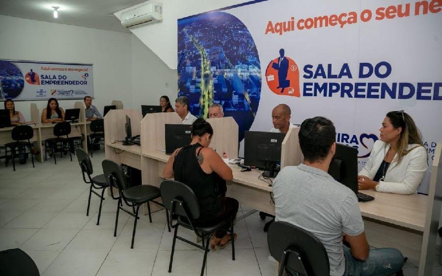 Sala do Empreendedor passa a oferecer serviços do Corpo de Bombeiros para abertura de empresas
