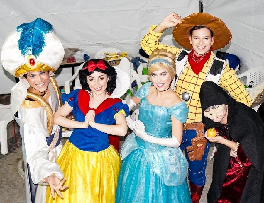  Espetáculo Musical “Princesas & Heróis uma nova aventura” encerra Dia das Crianças com emoção em Teixeira de Freitas