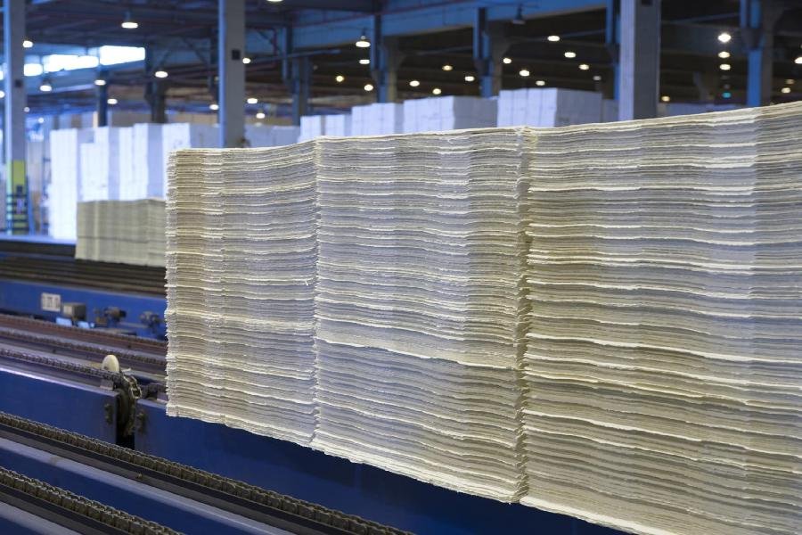 Suzano aumenta volume de vendas de celulose  e reduz nível de estoques no terceiro trimestre