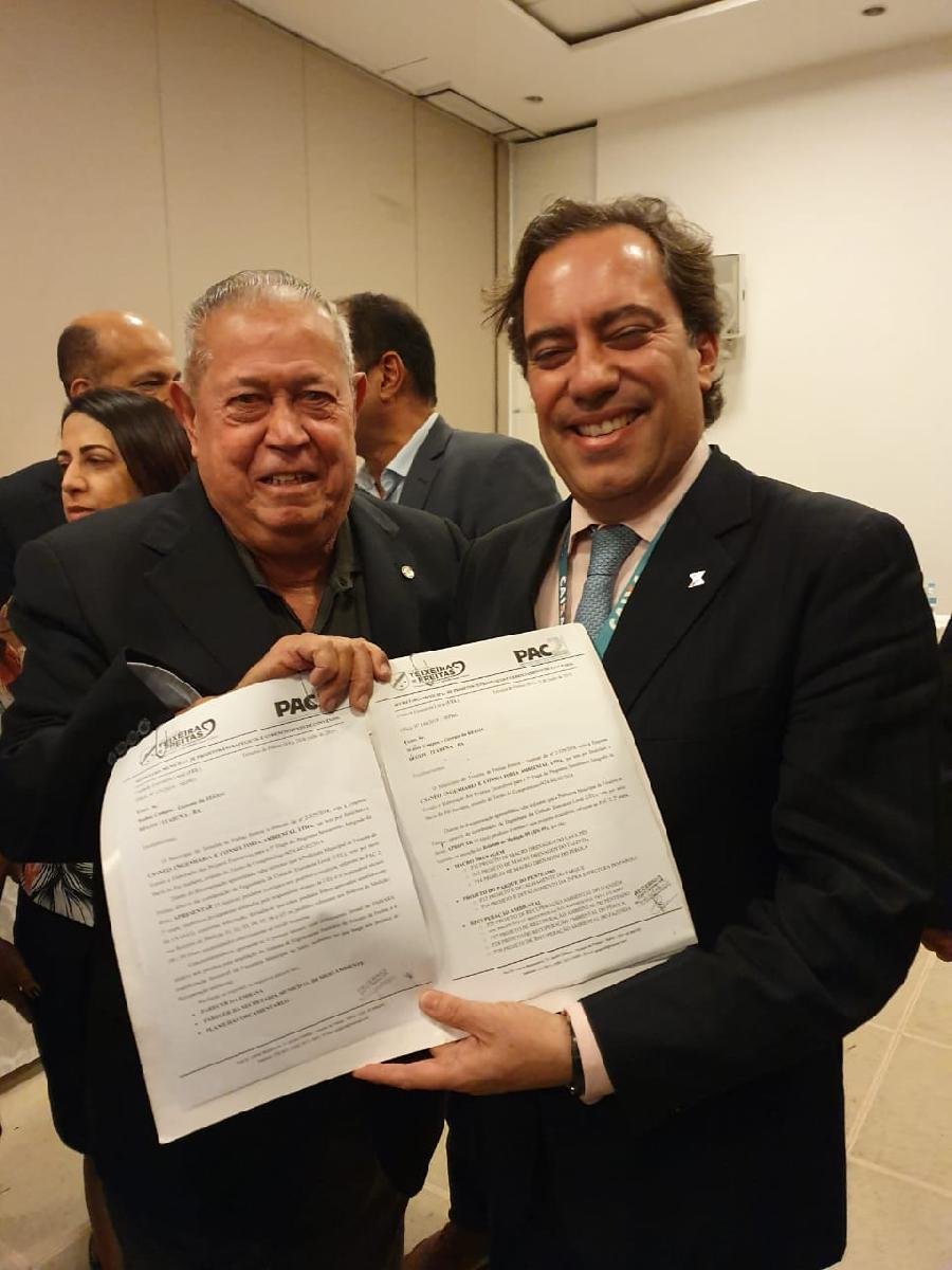  Presidente Nacional da Caixa recebe Prefeito Temóteo Brito para entrega do projeto da 3ª etapa do PAC 2