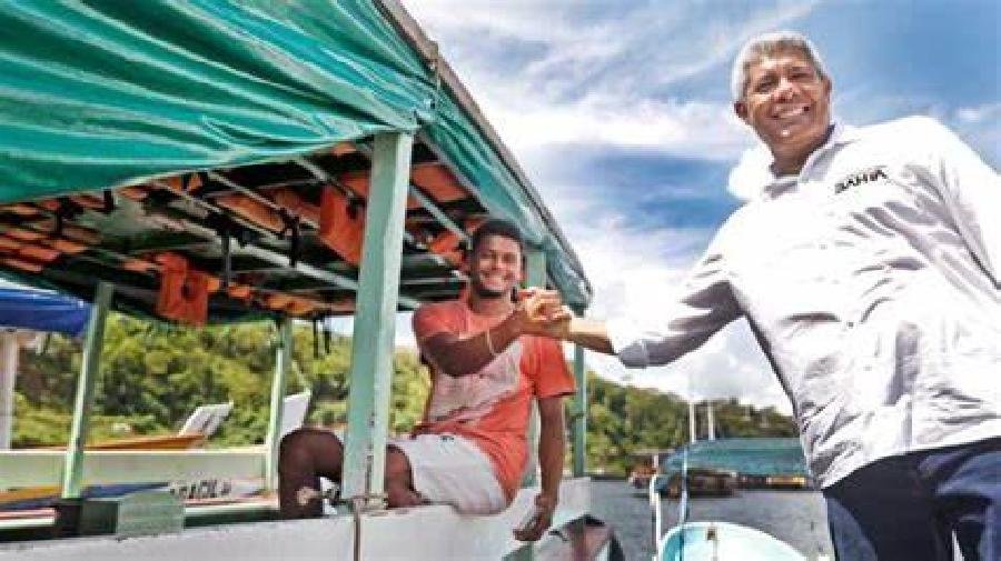 Jerônimo Rodrigues atinge marca de 300 municípios baianos visitados