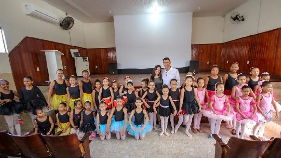  Evento organizado pelo Departamento de Cultura premia coreografias e destaques no balé