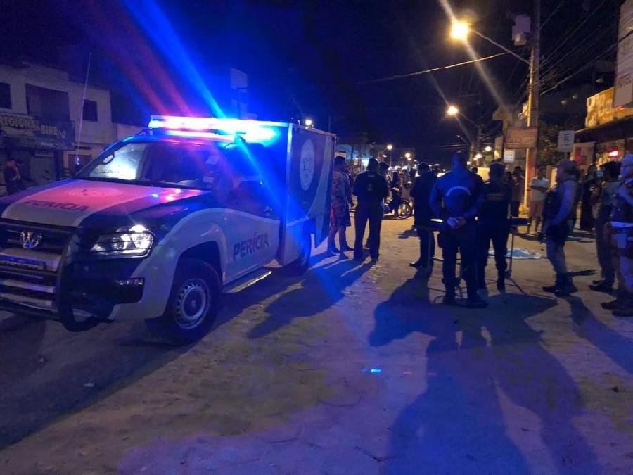Bebê morre ao ser lançado de carro atingido por outro veículo no sul da Bahia