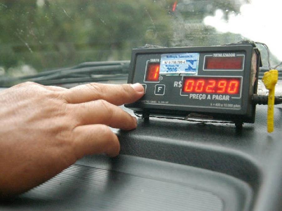  Ibametro convoca taxistas de Teixeira de Freitas