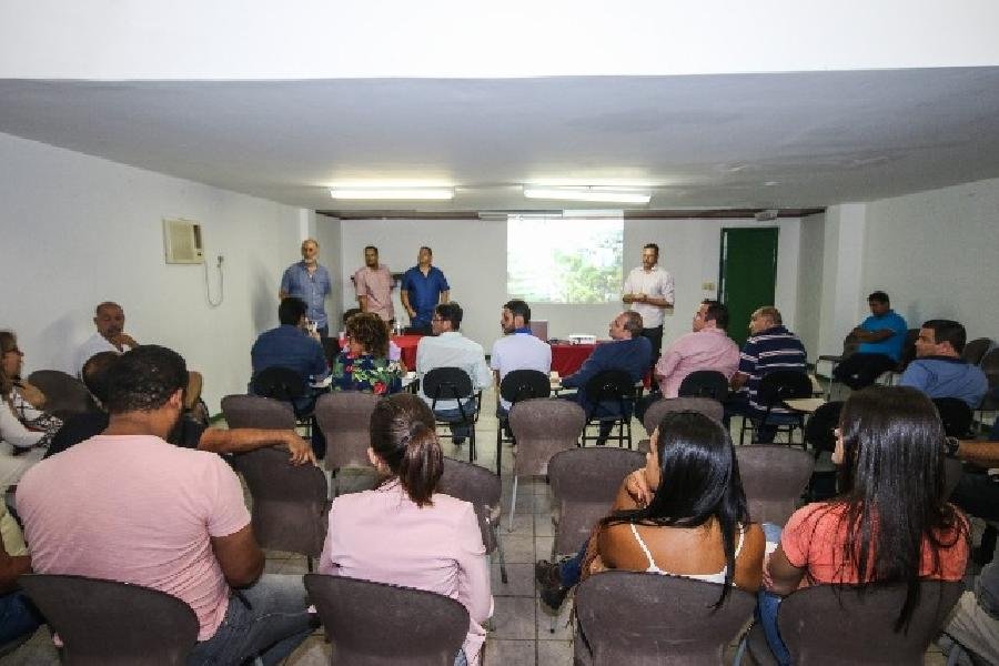  Projeto Executivo do PAC 2 é apresentado aos lojistas do Shopping Teixeira Mall