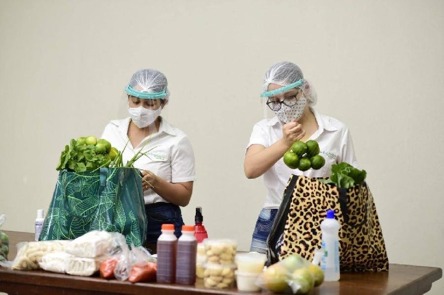 Produtores da Bahia e Minas Gerais comercializam 41 toneladas de alimentos com apoio da Suzano