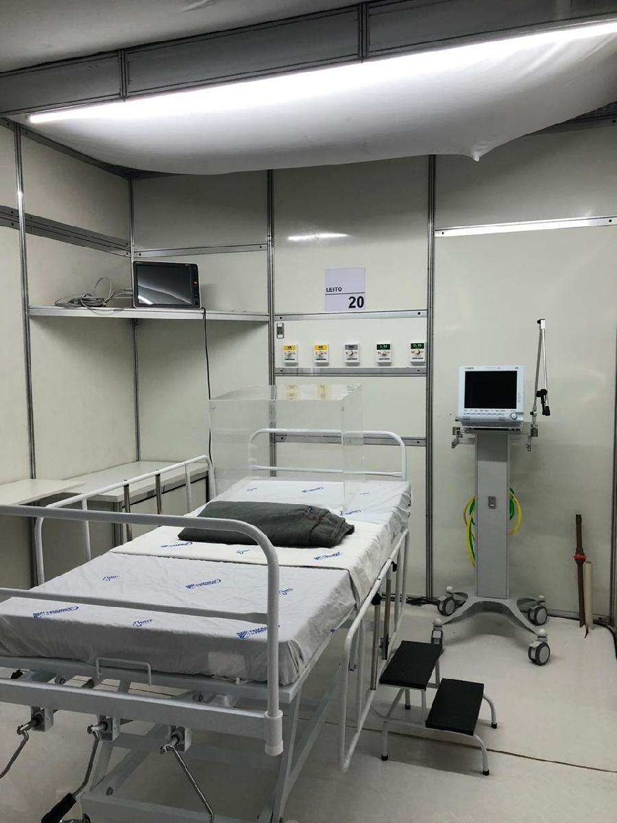 Hospital de Campanha de Teixeira de Freitas é inaugurado