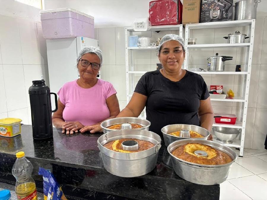 Cozinha Industrial diversifica renda de mulheres do campo em  Nova Viçosa
