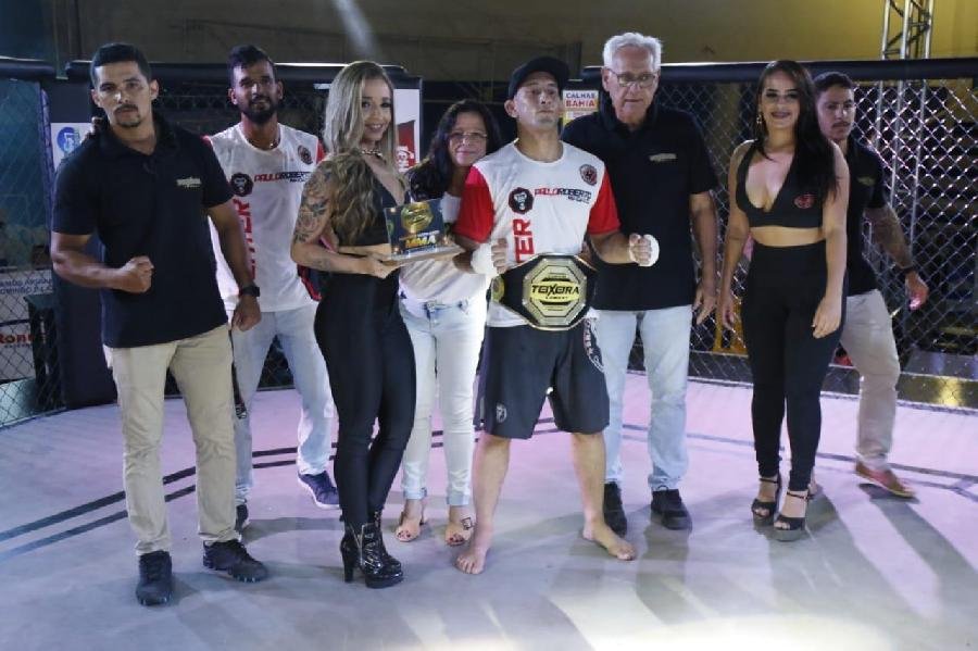 Amantes de MMA recebem noite da competição apoiada pela Secretaria de Esportes do município