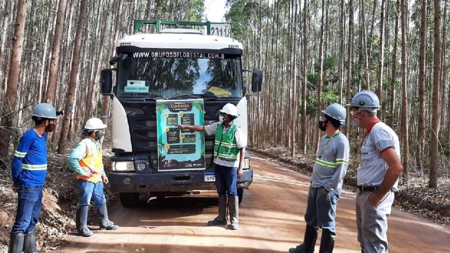 Motoristas participam de campanha de conscientização socioambiental da Suzano