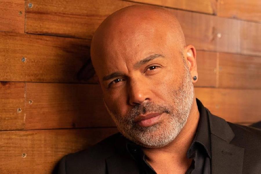 Cantor sertanejo Rick, dupla de Renner, morre aos 59 anos; veja repercussão