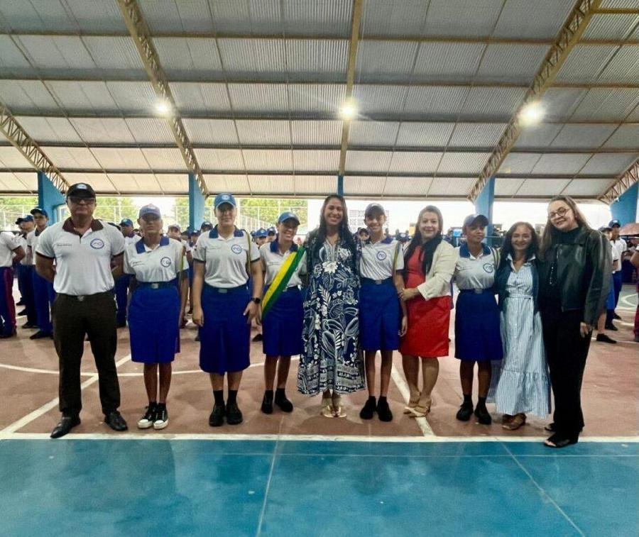Escola Clélia das Graças Figueiredo Pinto celebra conquistas com solenidade de agraciamento