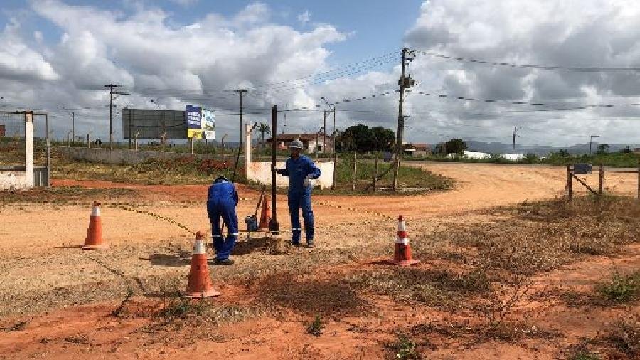 Instalação da Rede Elétrica do Polo Industrial Municipal de Teixeira de Freitas é iniciada Instalação da Rede Elétrica do Polo Industrial Municipal de Teixeira de Freitas é iniciada